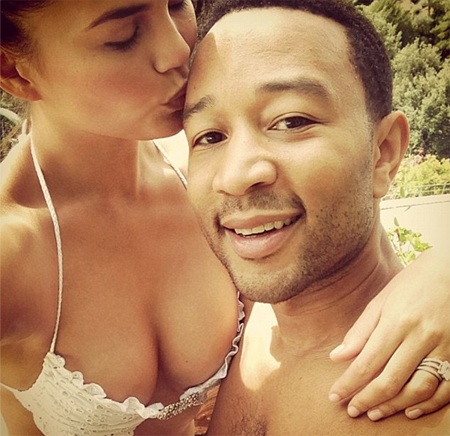 Siêu mẫu áo tắm tự tin “khoe”... vết rạn - 4 VN