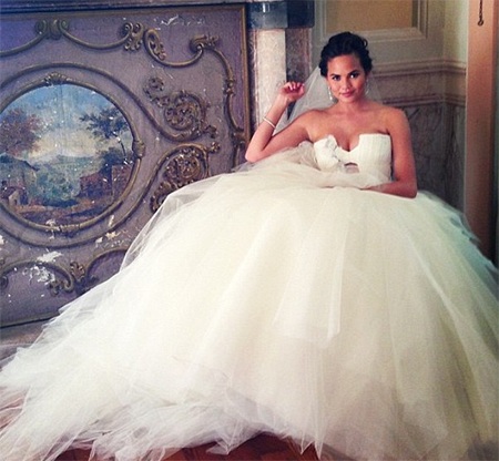 Siêu mẫu áo tắm tự tin “khoe”... vết rạn - 10 VN