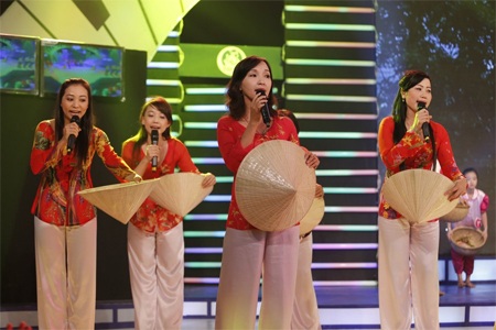 Gia đình tài tử đa sắc màu trong phong cách âm nhạc - 1 Gia đình tài tử đa sắc màu trong phong cách âm nhạc