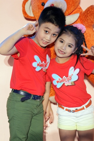 Chuyên gia trang điểm Hoàn Khang chăm chút “sắc đẹp” cho các bé Đồ Rê Mí - 12 Thu Huyền