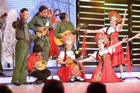 Vòng thi tháng nhiều màu sắc của gia đình tài tử