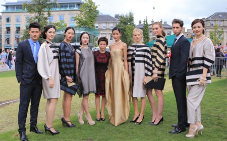 Thùy Dung, Hoàng Yến khoe sắc tại Scotland - 13 KM