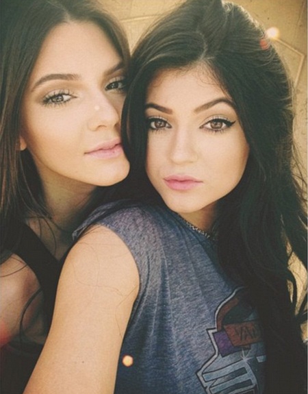 Em gái cô Kim khoe vóc dáng quyến rũ - 6 VN