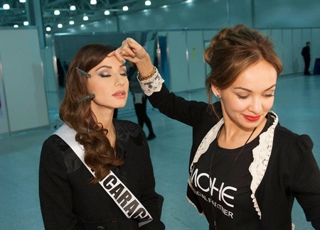 Người đẹp Hoàn vũ đươc chăm chút tận tình - 9 VN