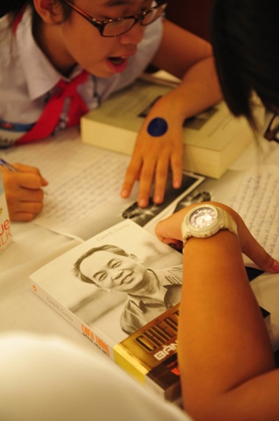 Em Nguyễn Kiều Phương Nhi tới từ trường THCS Trần Hưng Đạo, tỉnh Quảng Ngãi, viết: