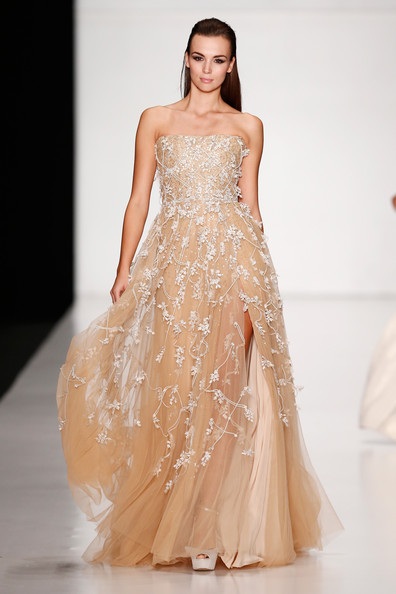 10 gương mặt nổi bật của cuộc thi hoa hậu hoàn vũ 2013