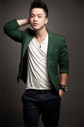 Đêm nhạc Hương Tràm tại The Budest - 2 Ca sĩ Hồng Dương với giọng nam cao