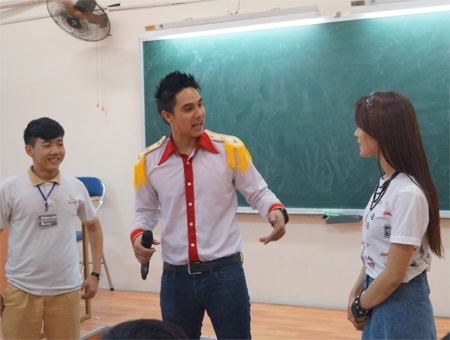 Diệp Lâm Anh bật mí người yêu lý tưởng