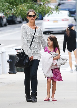 BST thu đông tái hiện dòng túi truyền thống - 1 BST thu đông tái hiện dòng túi truyền thống