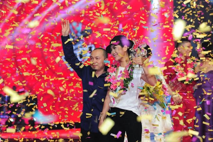 Thảo My trở thành Quán quân Giọng hát Việt 2013 - 24 Quốc Trung - Hà My