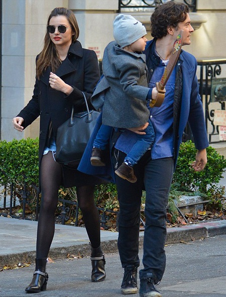 Vợ chồng Miranda Kerr vẫn đi cùng nhau - 3 VN
