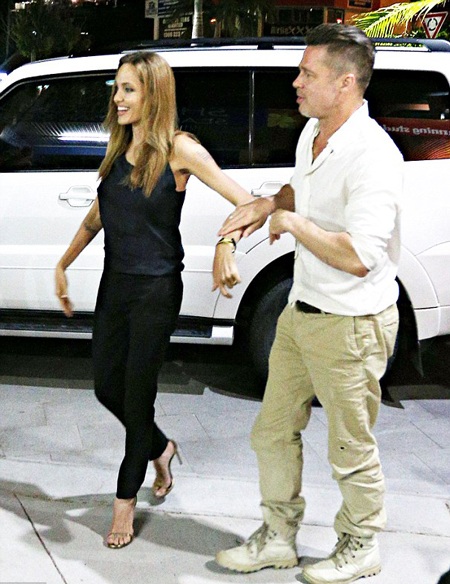 Brangelina tình cảm đi ăn tối - 3 VN