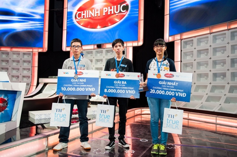 Chinh phục tuần 8: Lần đầu thí sinh nữ chiến thắng - 6 KM