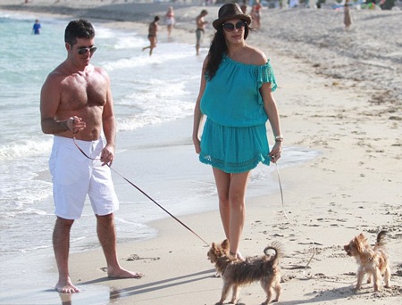 Simon Cowell âu yếm con trai nhỏ - 13 VN