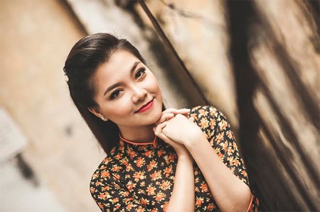 Cựu thành viên nhóm Mắt Ngọc tiết lộ về cuộc sống sau hôn nhân - 2 Những khi có chuyện buồn phiền thì chị có chia sẻ với ông xã không?
