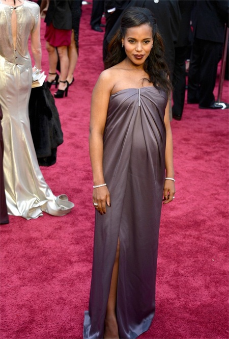 Nữ diễn viên xinh đẹp Kate Hudson trên thảm đỏ Oscar