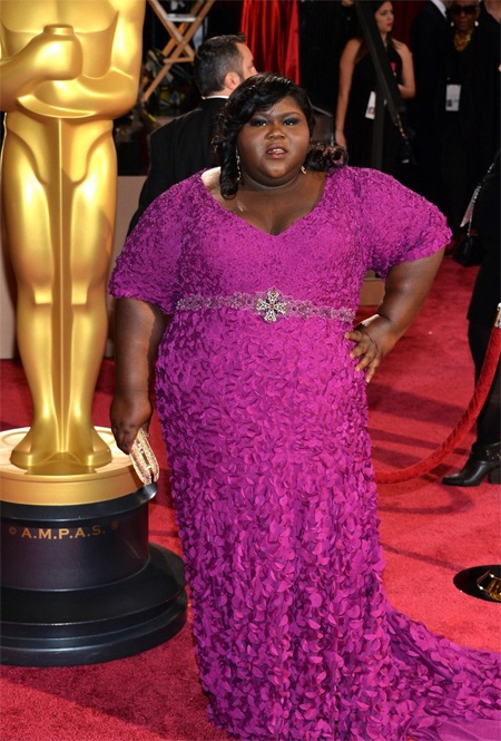 Gabourey Sidibe nổi bật với vóc dáng khủng.