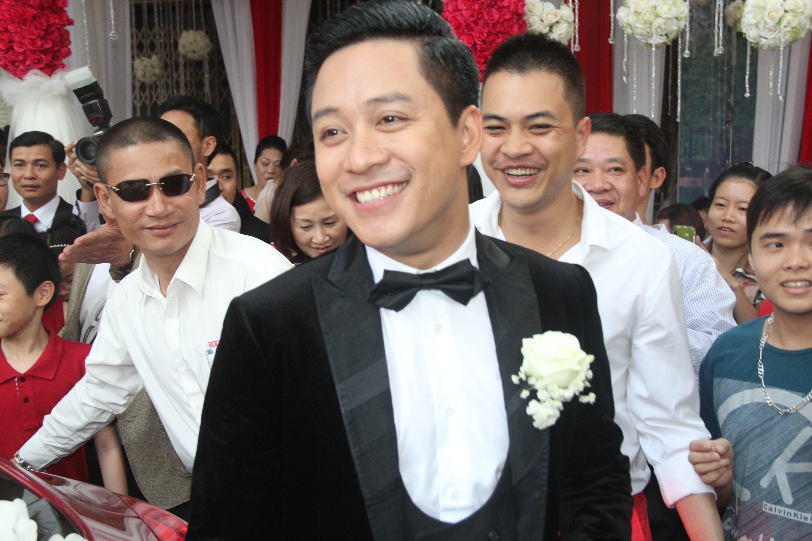 Tuấn Hưng trẻ trung dù đã bước sang tuổi 36