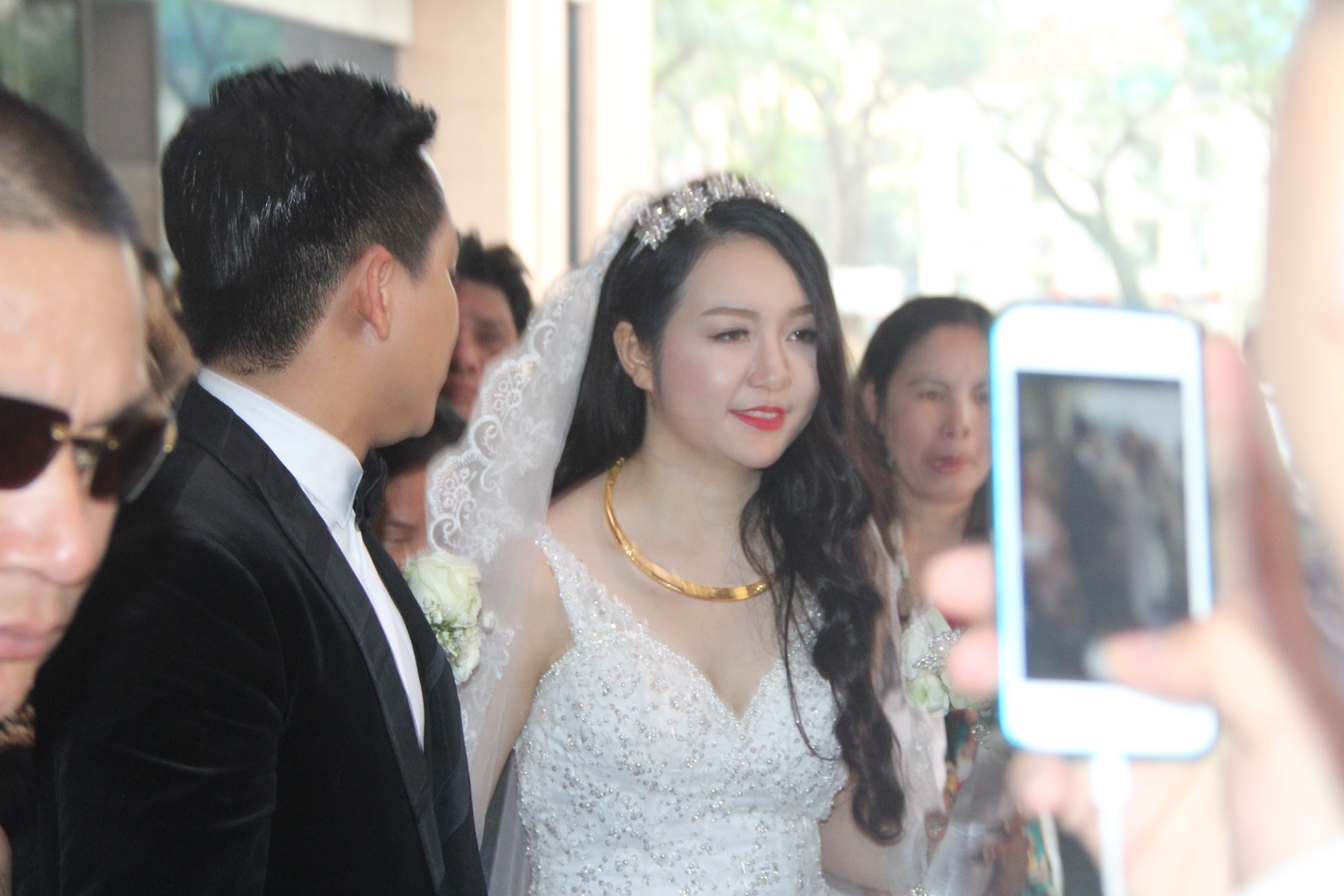 Huyền Baby kém chồng tới 12 tuổi