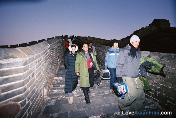 Kim Hee Sun vất vả với những cảnh quay ngoài trời lạnh giá