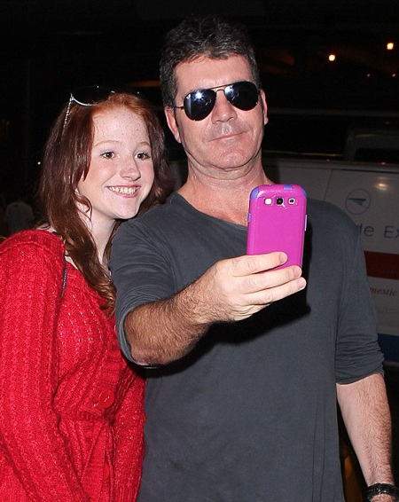 Bạn gái Simon Cowell giảm cân nhanh sau khi sinh - 7 Simon Cowell chia sẻ, bạn gái luôn ủng hộ ông trong mọi công việc