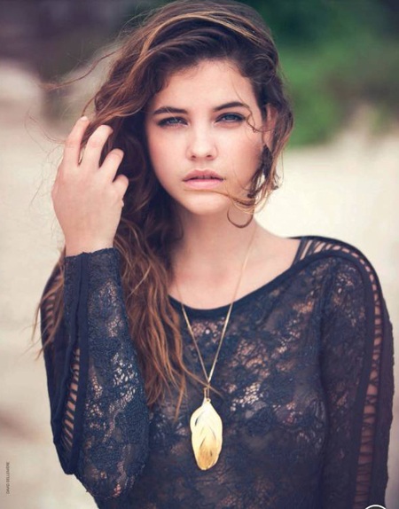 Barbara Palvin: Quyến rũ lạ kỳ - 6 VN
