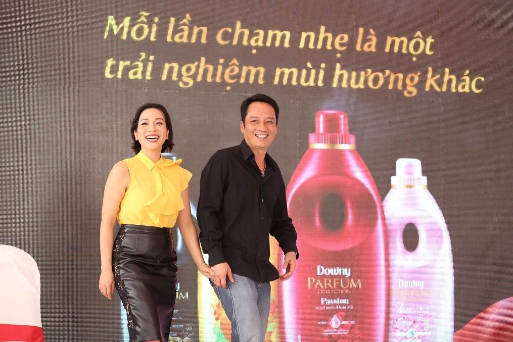 Mỹ Linh-Anh Quân nồng thắm bên nhau - 1 Mỹ Linh-Anh Quân nồng thắm bên nhau