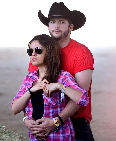 Ashton Kutcher hạnh phúc bên bạn gái mang bầu - 1 VN