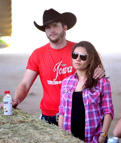 Ashton Kutcher hạnh phúc bên bạn gái mang bầu - 9 VN