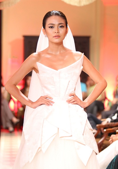 Quán quân Vietnam's Next Top Model “tái xuất” sau tai nạn nghiêm trọng - 3 Người mẫu trẻ này đã bình phục sau tai nạn giao thông.