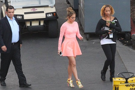 Jennifer Lopez trẻ đẹp đáng ngưỡng mộ - 2 VN