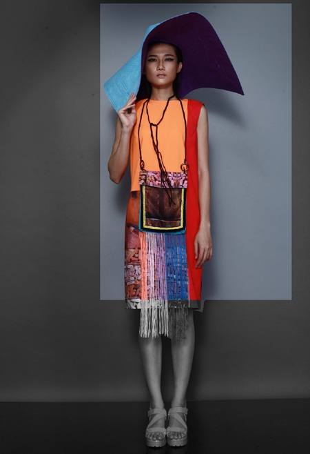 Võ Công Khanh và cuộc chiến sắc màu