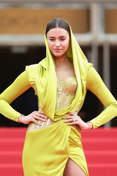 Dàn siêu mẫu đọ dáng trên thảm đỏ LHP Cannes - 3 VN