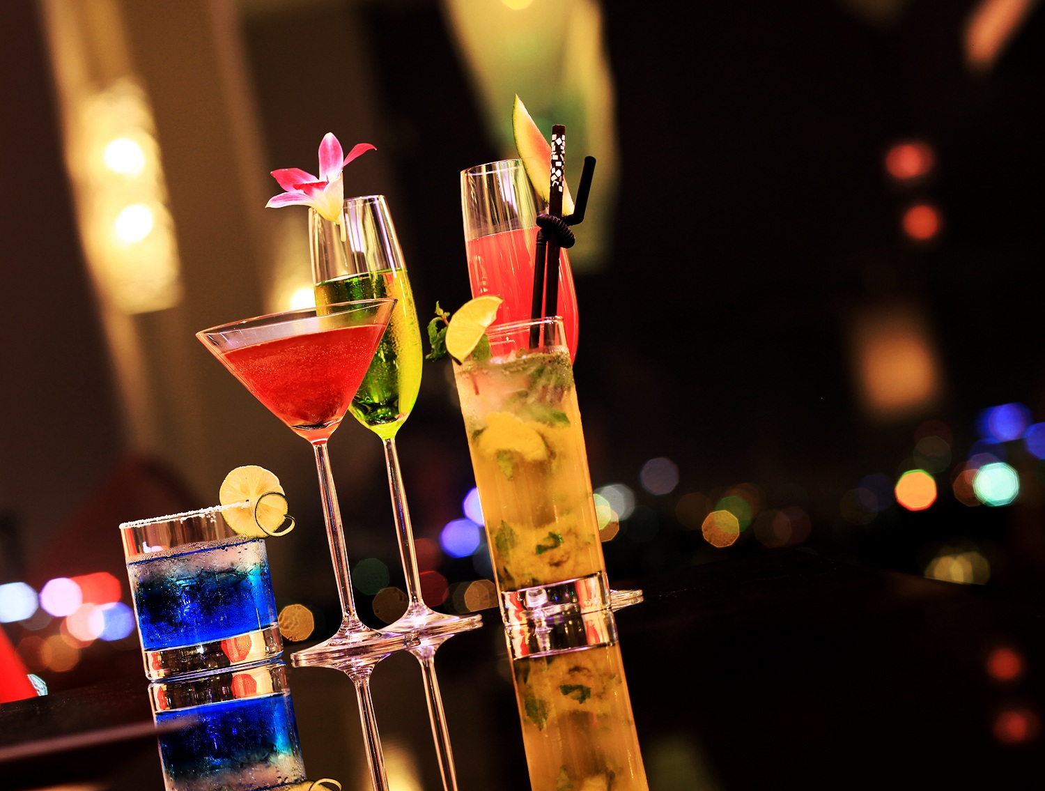 “Phiêu” cùng Diva Skynight tại Summit Lounge - 3 17:00 - 20:00 hàng ngày