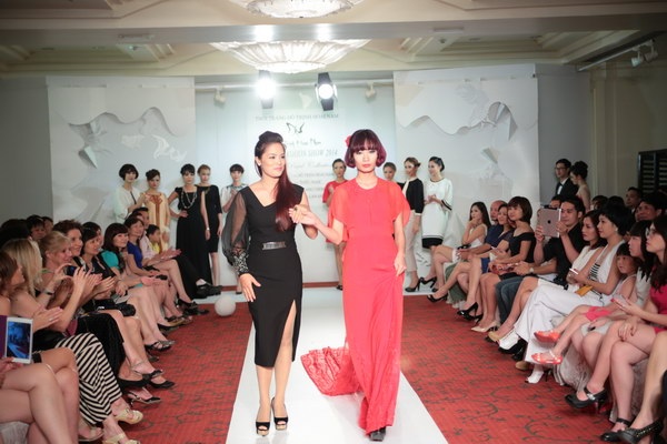 Quyến rũ gọi hè với thiết kế của Đỗ Trịnh Hoài Nam