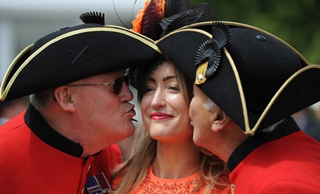 Glamour is back at Ascot