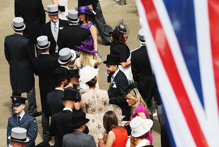 Glamour is back at Ascot