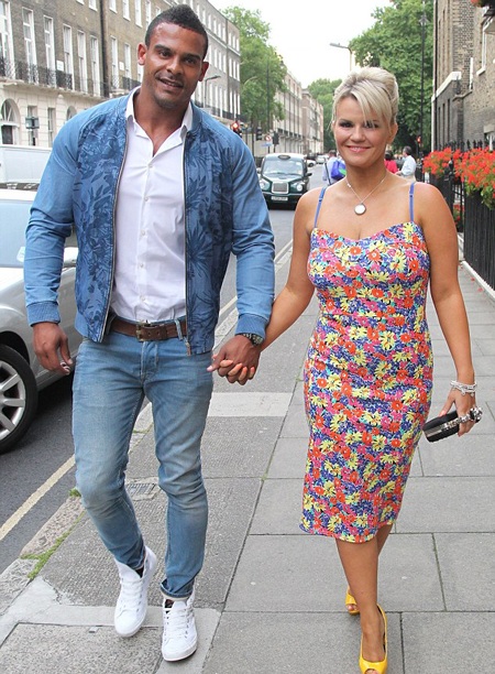 Thành viên nhóm Atomic Kitten giảm cân nhanh sau khi sinh - 2 Kerry Katona