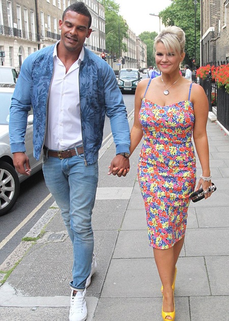 Thành viên nhóm Atomic Kitten giảm cân nhanh sau khi sinh - 5 Kerry Katona