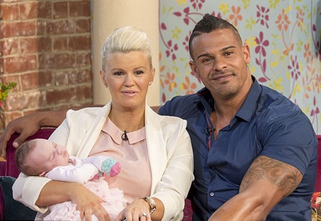 Thành viên nhóm Atomic Kitten giảm cân nhanh sau khi sinh - 8 Kerry Katona