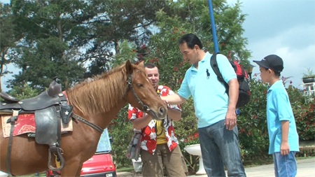 “Cha con hợp sức”, chuyến hành trình thú vị của cha và con - 2 “Cha con hợp sức”, chuyến hành trình thú vị của cha và con