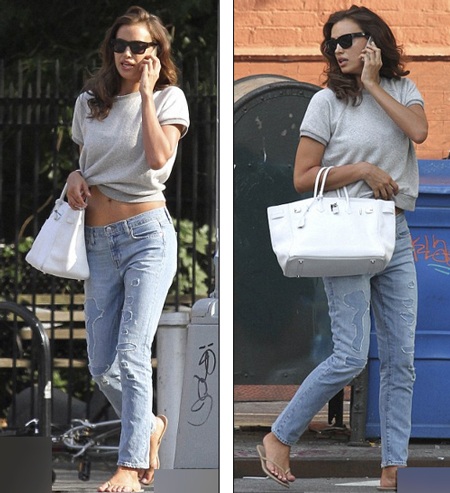 Bồ của Ronaldo vén áo khoe bụng phẳng - 2 Irina Shayk