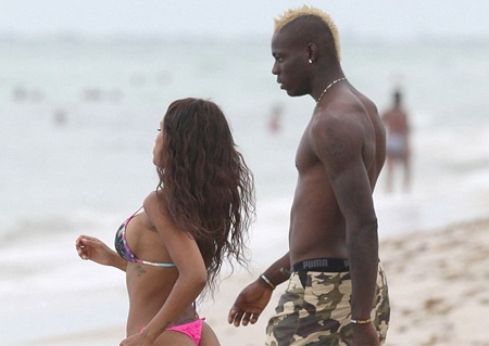 Balotelli khoe thân hình lực lưỡng bên bạn gái bốc lửa - 9 VN