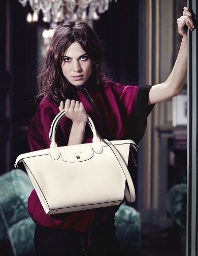 Alexa Chung và chiếc túi Le Pliage® Héritage - 1 Alexa Chung và chiếc túi Le Pliage® Héritage