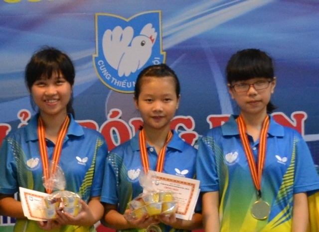 120 bộ huy chương tại Giải bóng bàn Cung Thiếu nhi Hà Nội mở rộng hè 2014