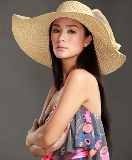 Heart Evangelista vai Ayra trong Trò chơi ái tình,
