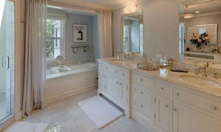 Catherine Zeta-Jones