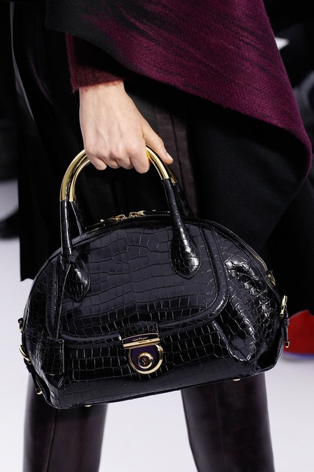 Túi Salvatore Ferragamo