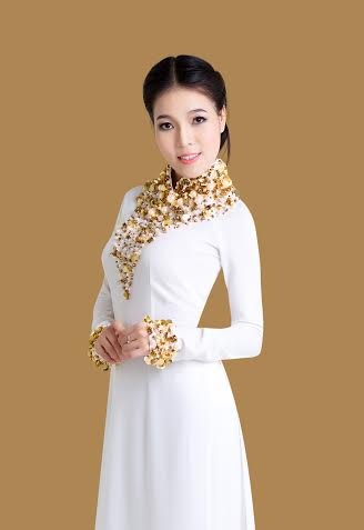 Lưu Ngọc Hà – cô gái chuyên trị dòng nhạc dân ca, quê hương - 3 Được biết Lưu Ngọc Hà tham gia ca hát khá sớm và đoạt khá nhiều giải thưởng?