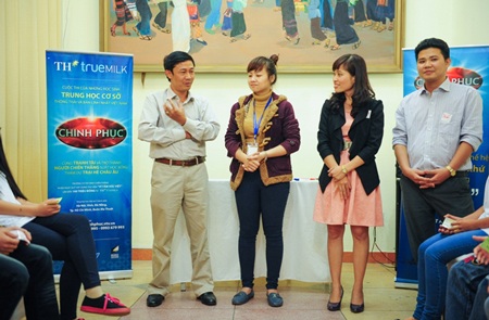 Thí sinh Chinh phục vui chơi trong giờ ngoại khóa - 13 Các bạn nhỏ và bố mẹ cùng được lắng nghe và chia sẻ suy nghĩ của mình